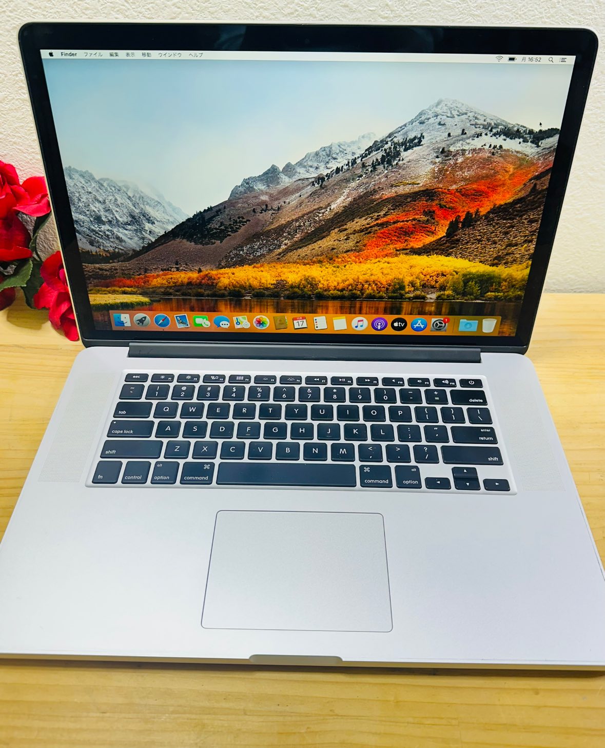 585130236_883518930683015_1537059723460469396_n